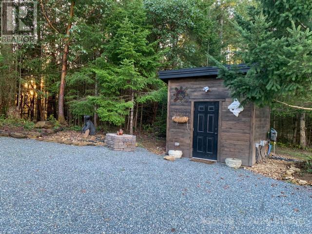 21560577-LargePhoto-6