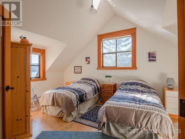 21660956-LargePhoto-13