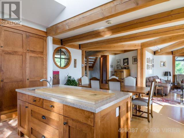 21660956-LargePhoto-5