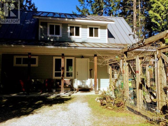 21704925-LargePhoto-33