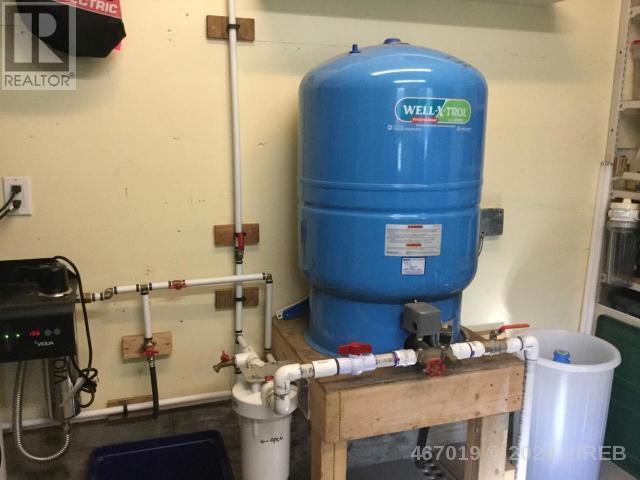 21704925-LargePhoto-40