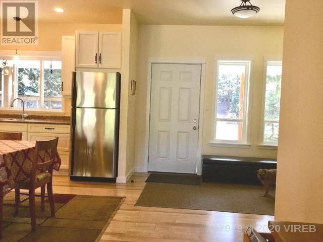 21704925-LargePhoto-6