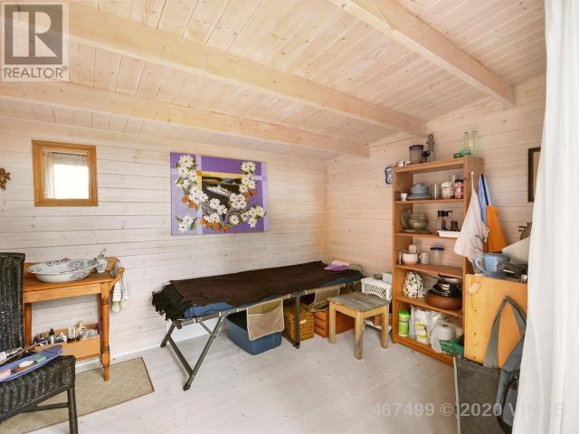 21739235-LargePhoto-16