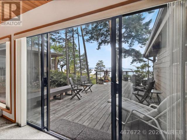 21753421-LargePhoto-21