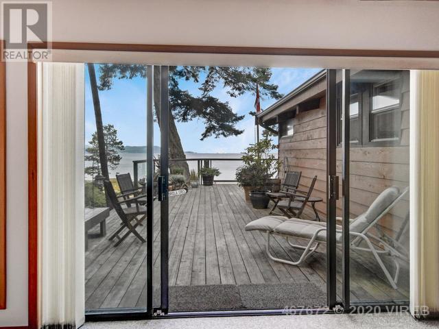 21753421-LargePhoto-22