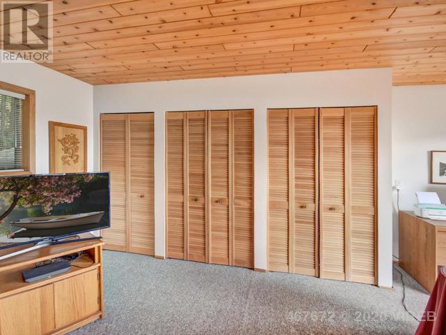 21753421-LargePhoto-28