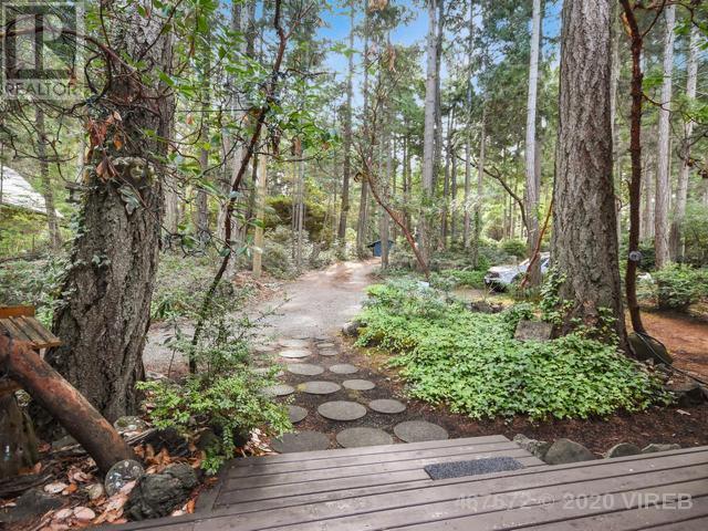 21753421-LargePhoto-56