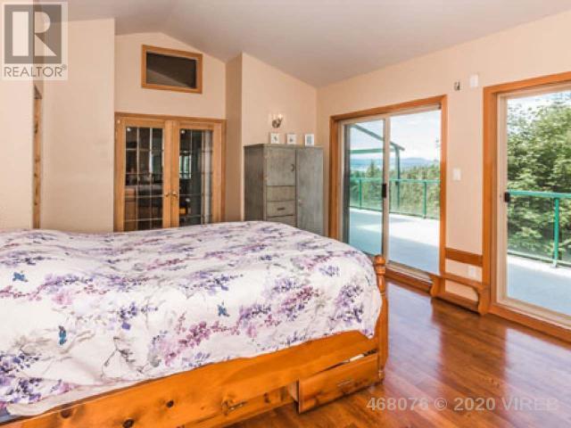 21786209-LargePhoto-13