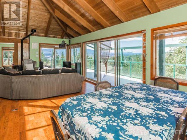 21786209-LargePhoto-17