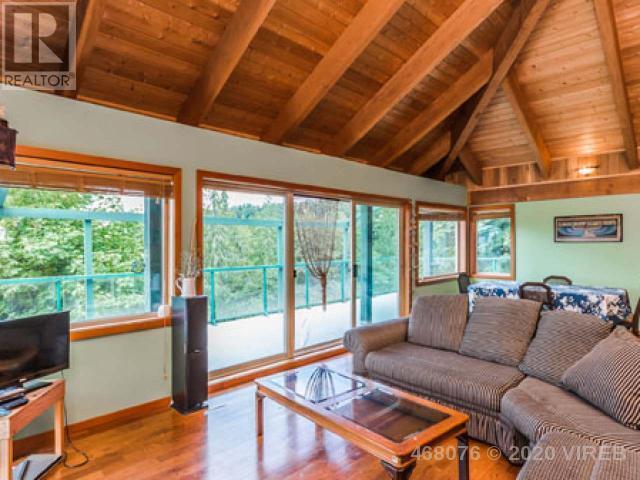 21786209-LargePhoto-22