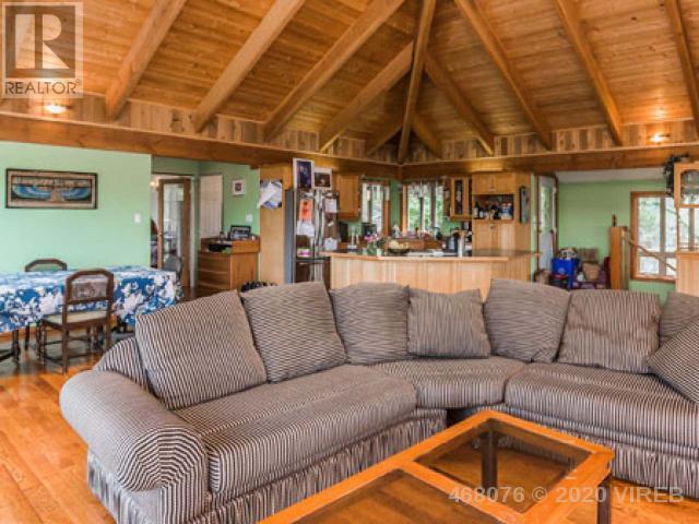 21786209-LargePhoto-23