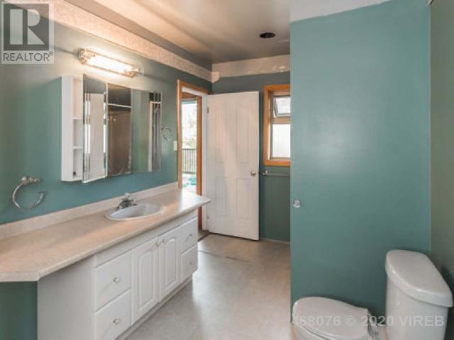 21786209-LargePhoto-33