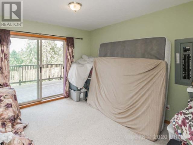 21786209-LargePhoto-34