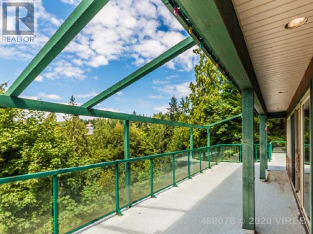 21786209-LargePhoto-49