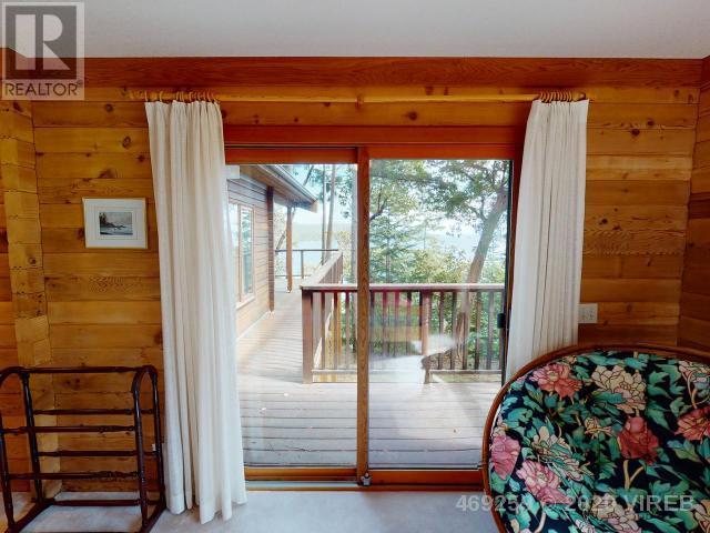 21885184-LargePhoto-10