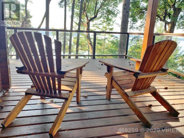 21885184-LargePhoto-19