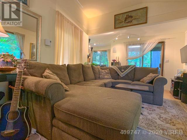 21935338-LargePhoto-10