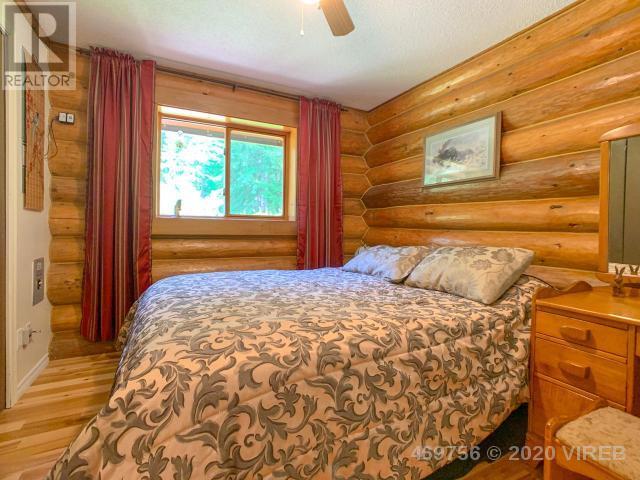 21935349-LargePhoto-18