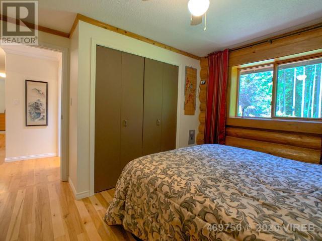 21935349-LargePhoto-19