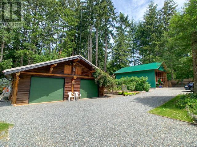 21935349-LargePhoto-35