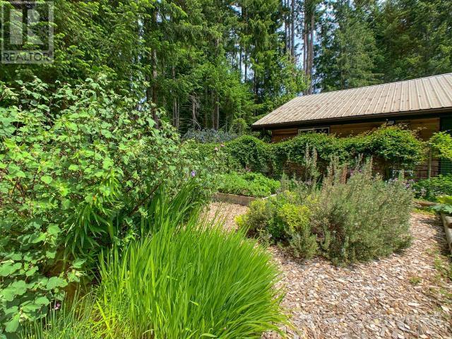 21935349-LargePhoto-44