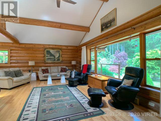 21935349-LargePhoto-6