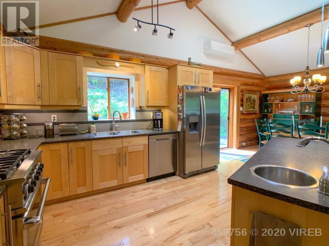 21935349-LargePhoto-9