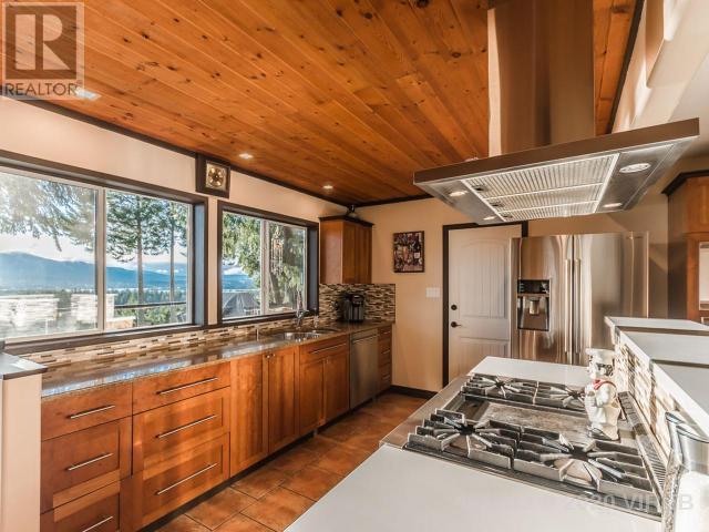 21949033-LargePhoto-11